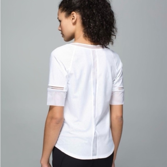 Lululemon Var-City 1/2 Sleeve in White - Picture 8 of 13